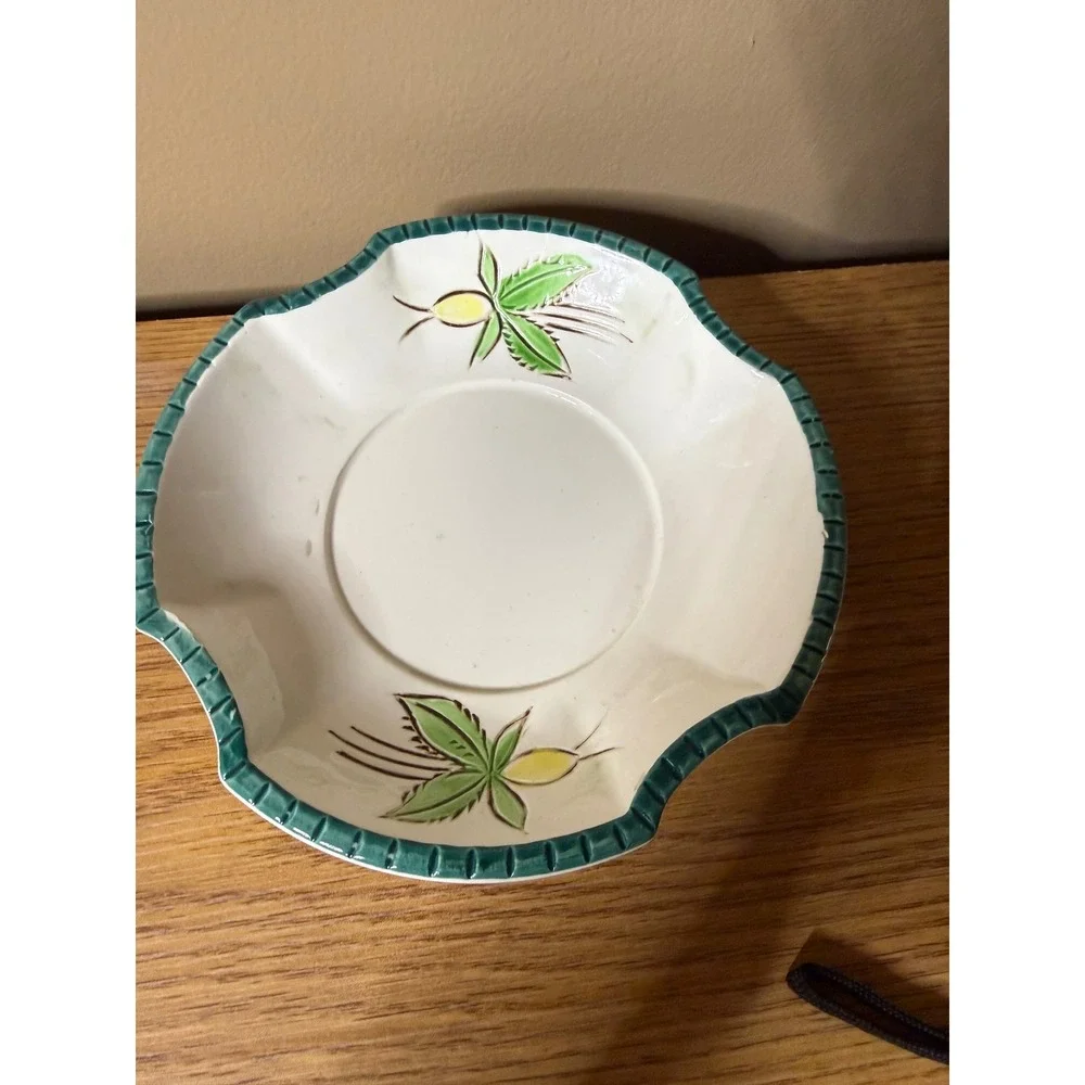 N/A vintage ceramic